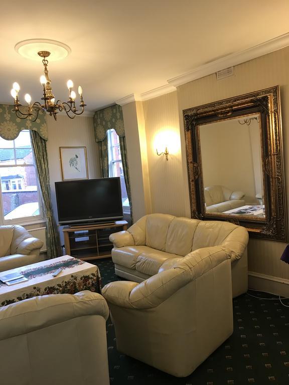 St. Lawrence Hotel Вустер Экстерьер фото